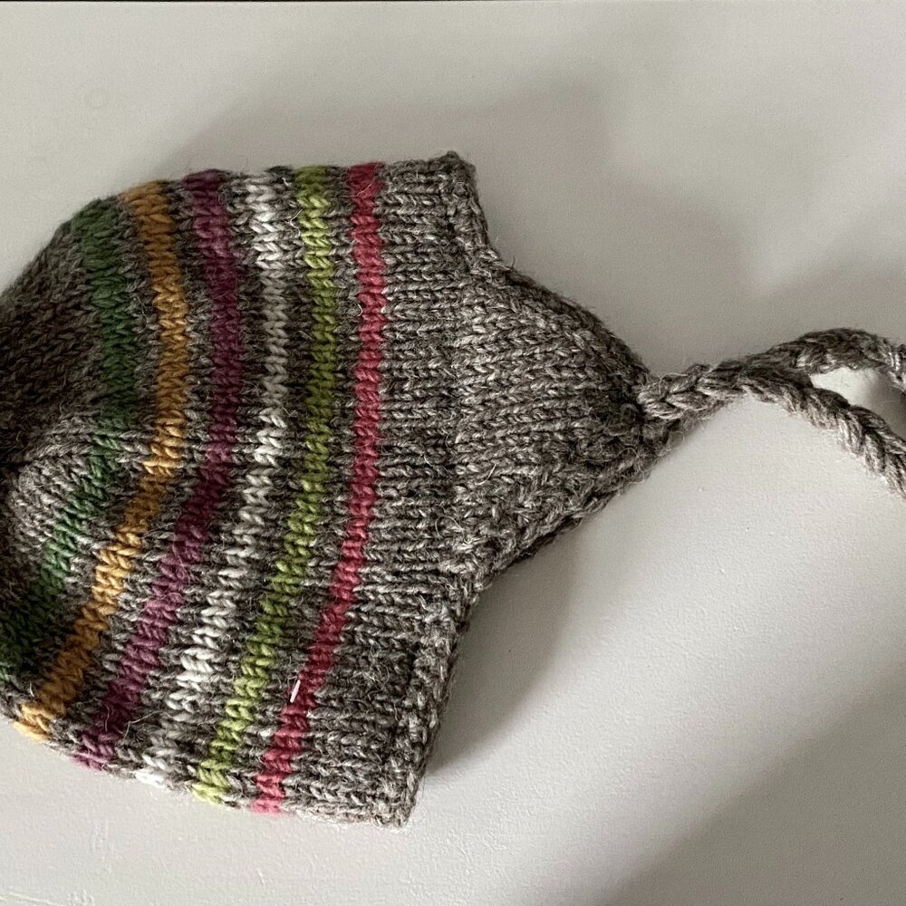 Pachamama Wool Lined Hand Knit in Nepal Sporty School Gorpcore Ski Knit Hat OS
